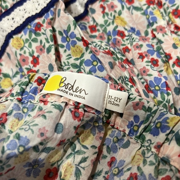 Boden floral skirt girls size 11-12Y - Picture 4 of 4